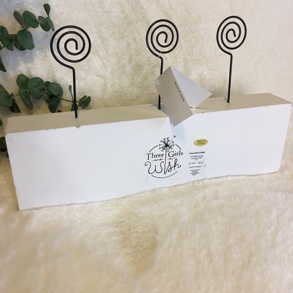 Christmas Memories Picture Display - Picture 2 of 4